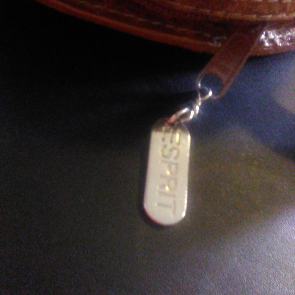 Circular Esprit purse - Picture 2 of 3